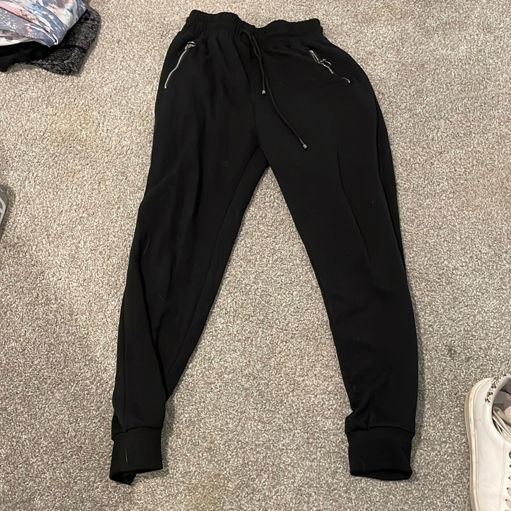 Black joggers with pockets. Suzette brand.